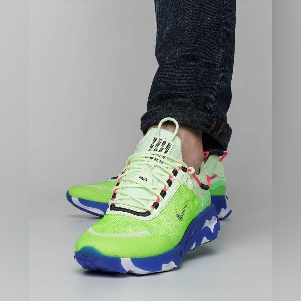 Nike React Live PRM Mens Running Shoes